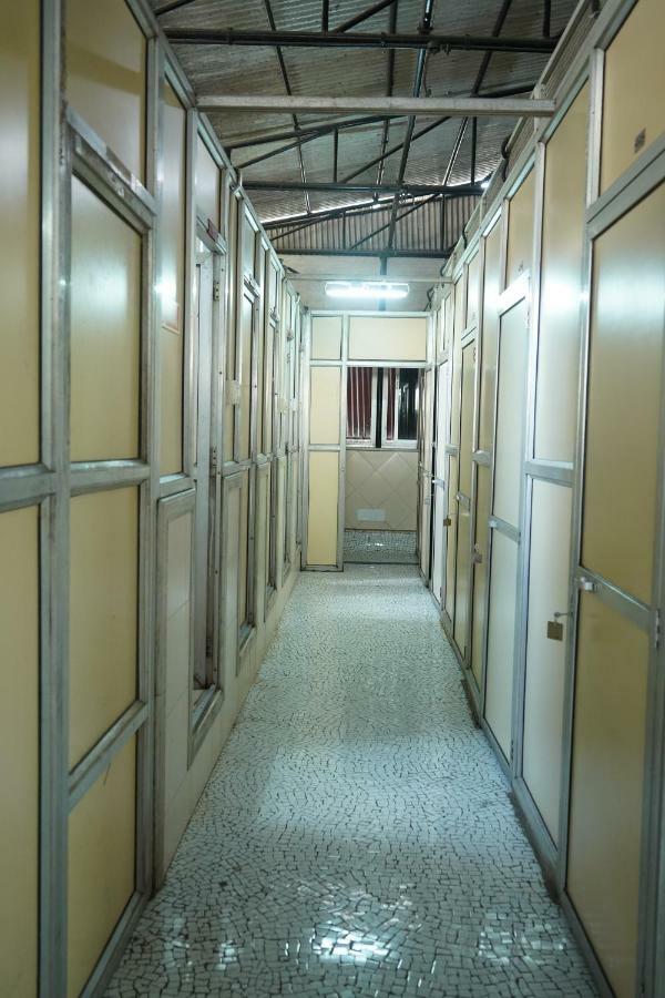 מלון מומביי Sharda Residency מראה חיצוני תמונה