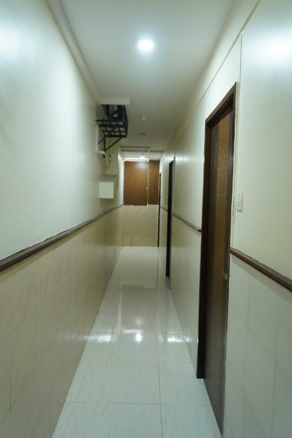 מלון מומביי Sharda Residency מראה חיצוני תמונה